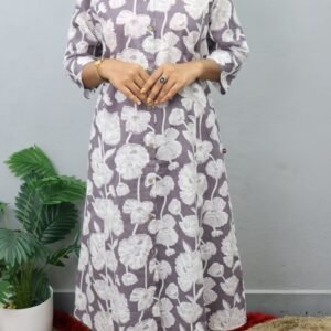 Women’s Dusty Lavender Floral Printed Cotton 60s Kurta Set Front View.